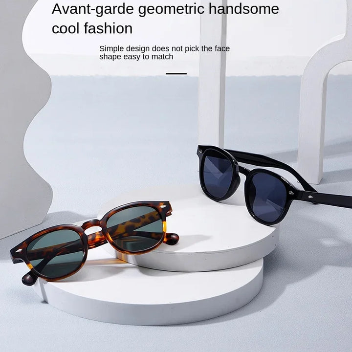 Invest in style and protection with our 2026 Unisex Rectangular Sunglasses. Sophisticated vintage look, modern design, and UV400 protection for men and women who value exclusivity. Elevate your look with accessible luxury and premium comfort.